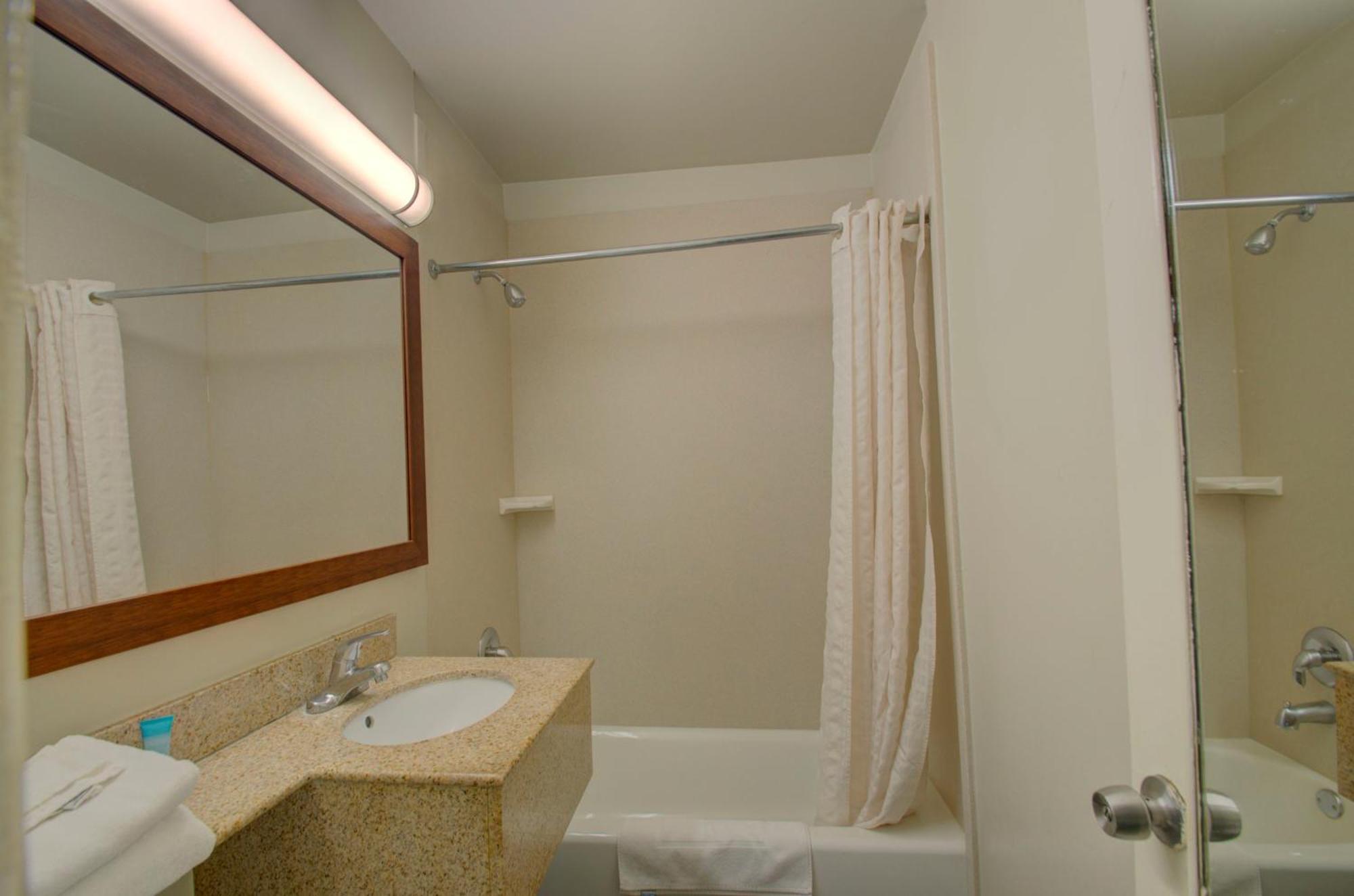 Budget Inn Falls Church Esterno foto