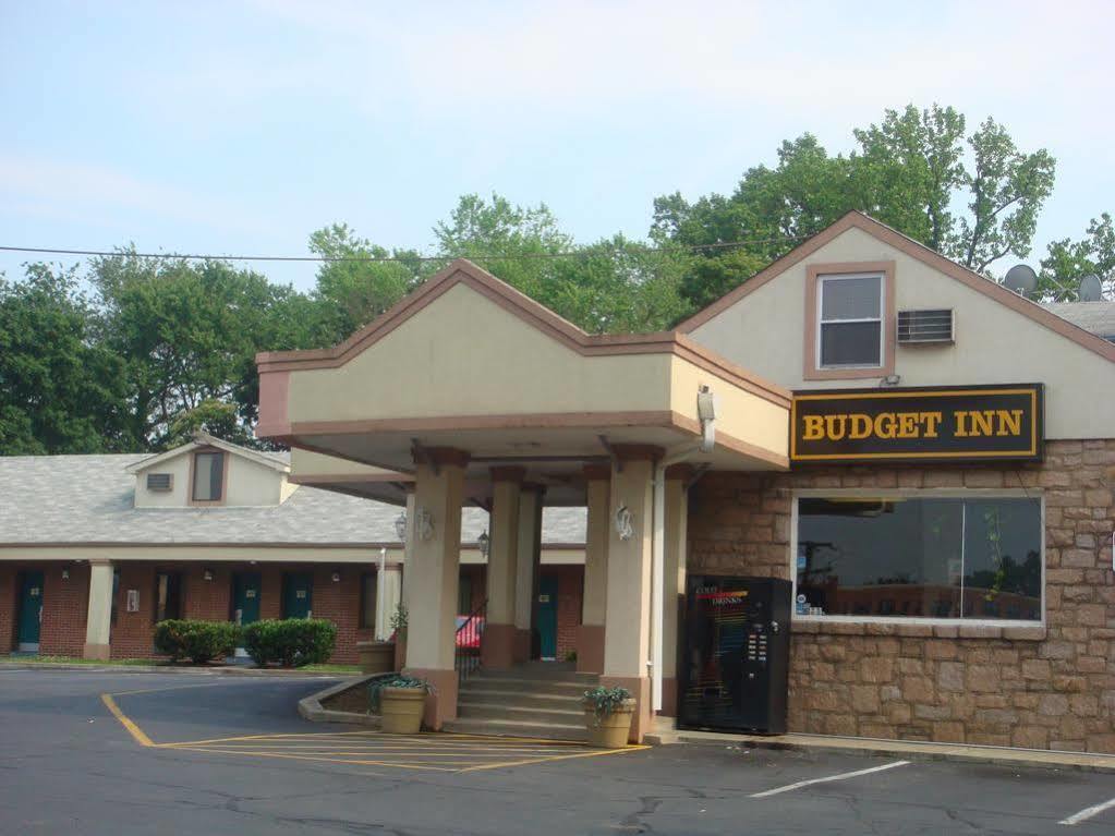 Budget Inn Falls Church Esterno foto