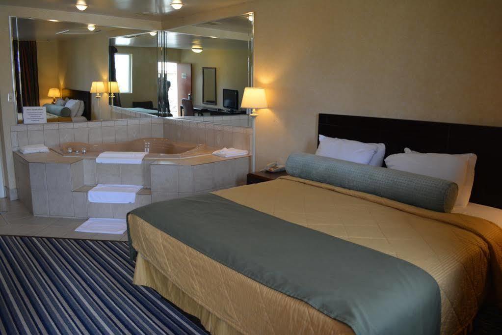 Budget Inn Falls Church Esterno foto